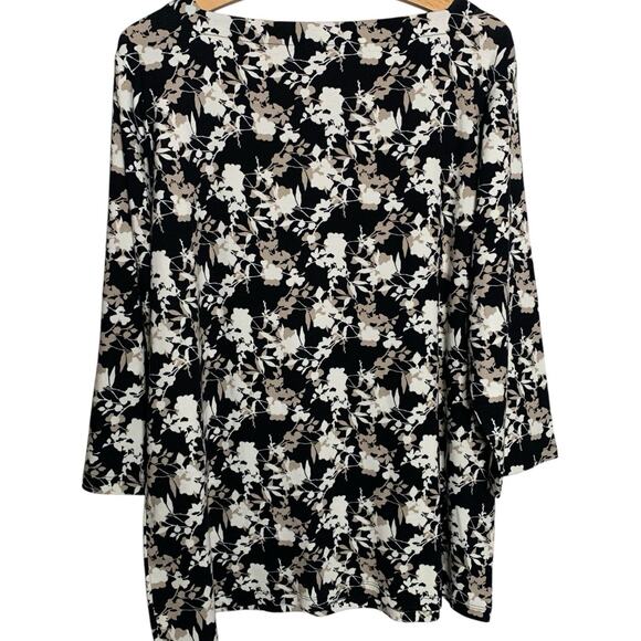 Chico's Top Women's Sz 4 (2X) Top Blushing Blooms Square Neck 3/4 Sleeve Neutral - Picture 2 of 7